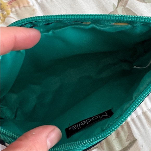 Modella Cosmetic Bag new - Picture 3 of 4